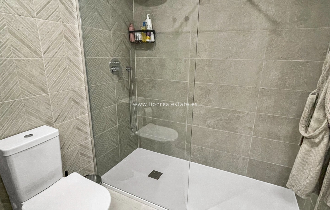 Reventa - Apartamento / piso - Orihuela Costa - Los Dolses