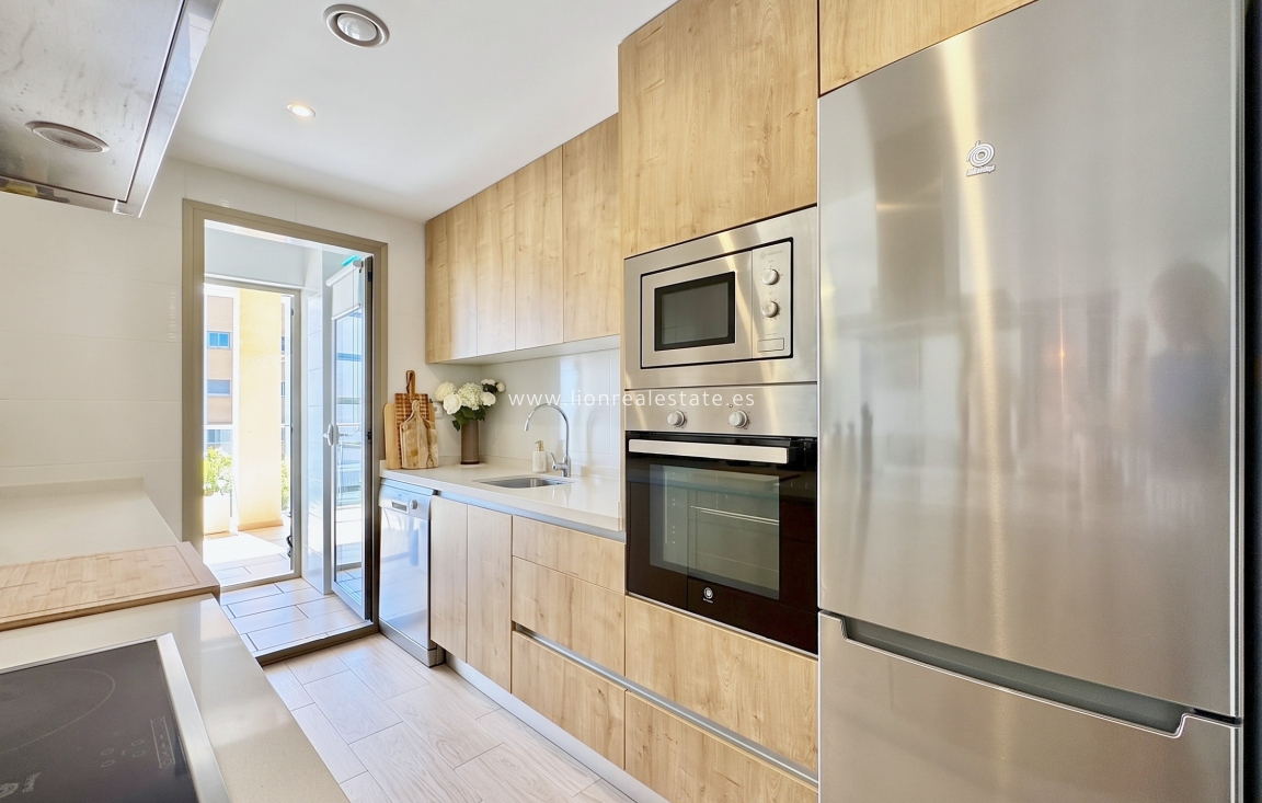 Reventa - Apartamento / piso - Orihuela Costa - Orihuela