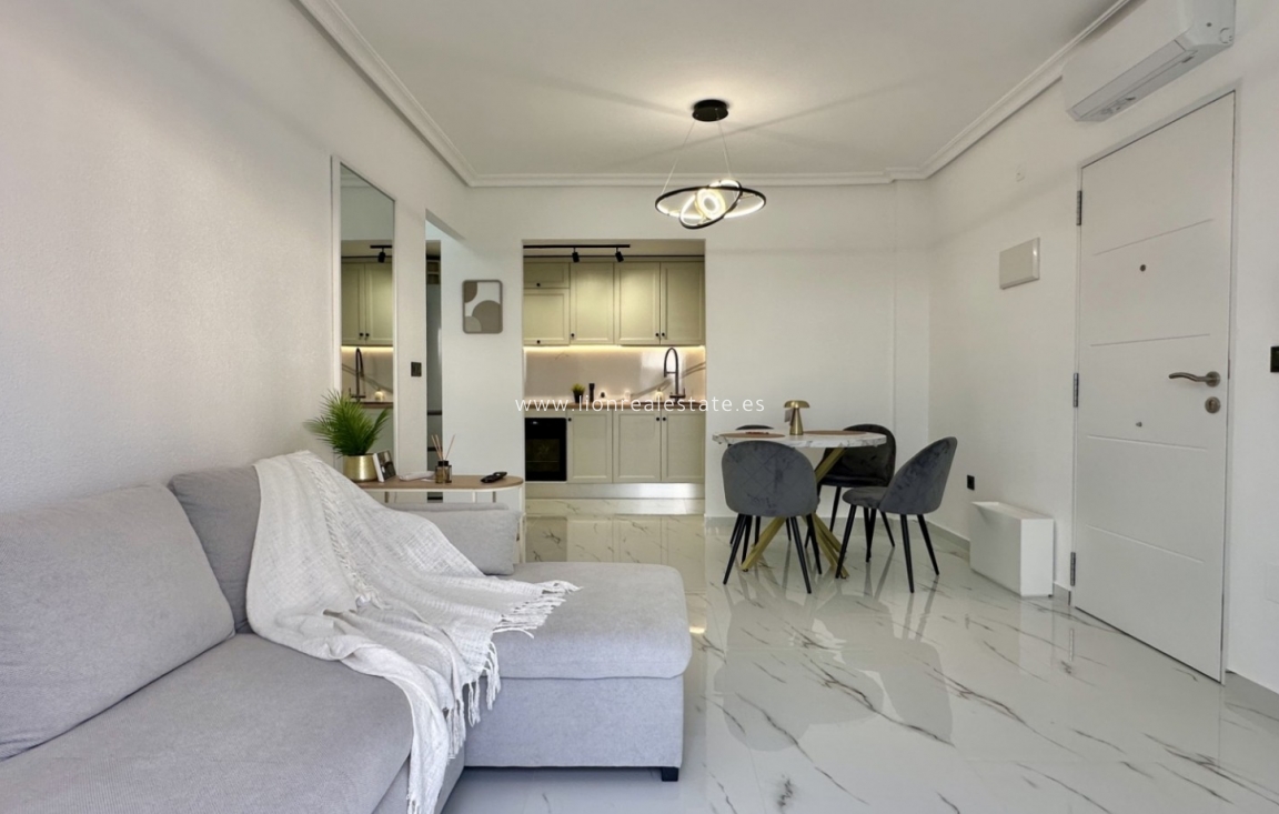 Reventa - Apartamento / piso - Orihuela Costa - Playa Flamenca