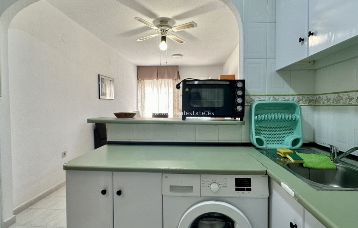 Reventa - Apartamento / piso - Orihuela Costa - Playa Flamenca