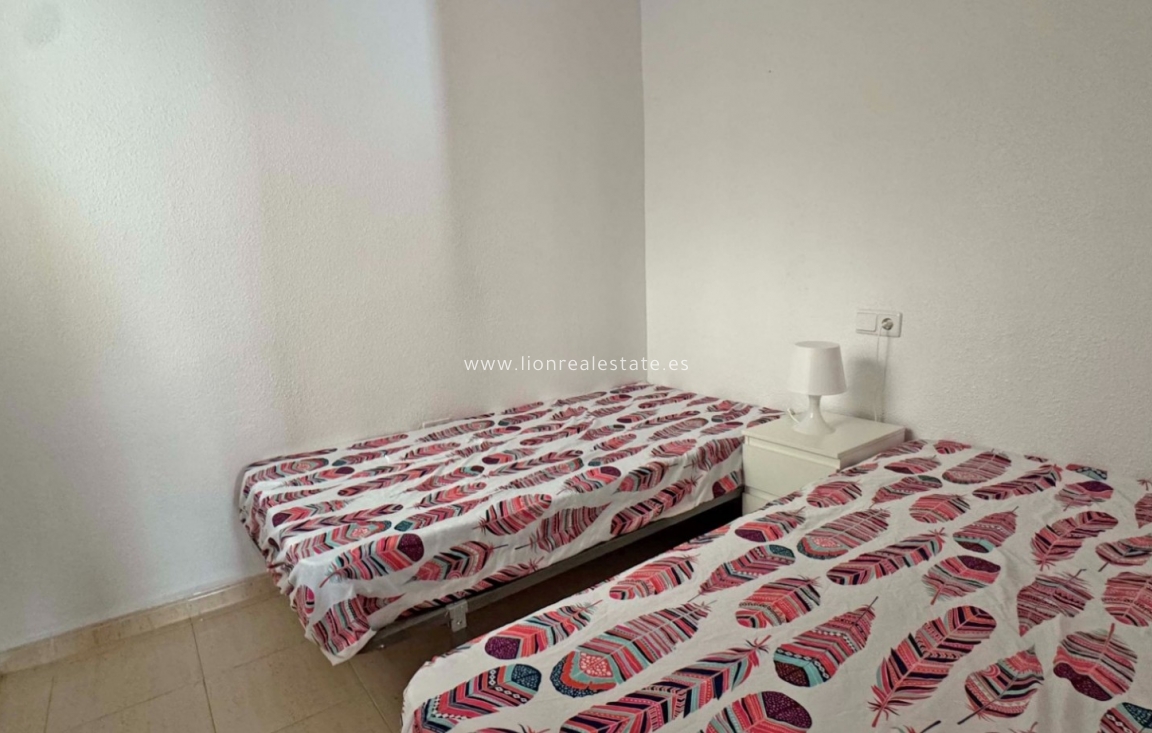 Reventa - Apartamento / piso - Orihuela Costa - Playa Flamenca