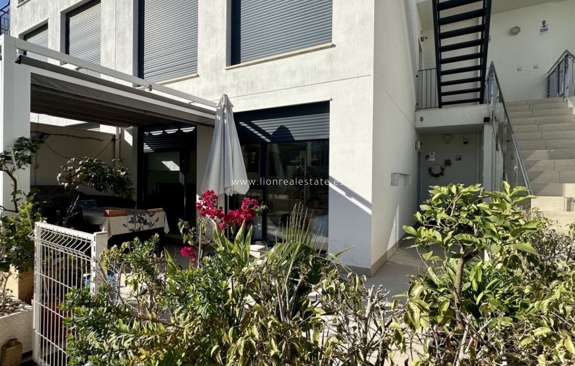 Reventa - Apartamento / piso - Orihuela Costa - Punta Prima