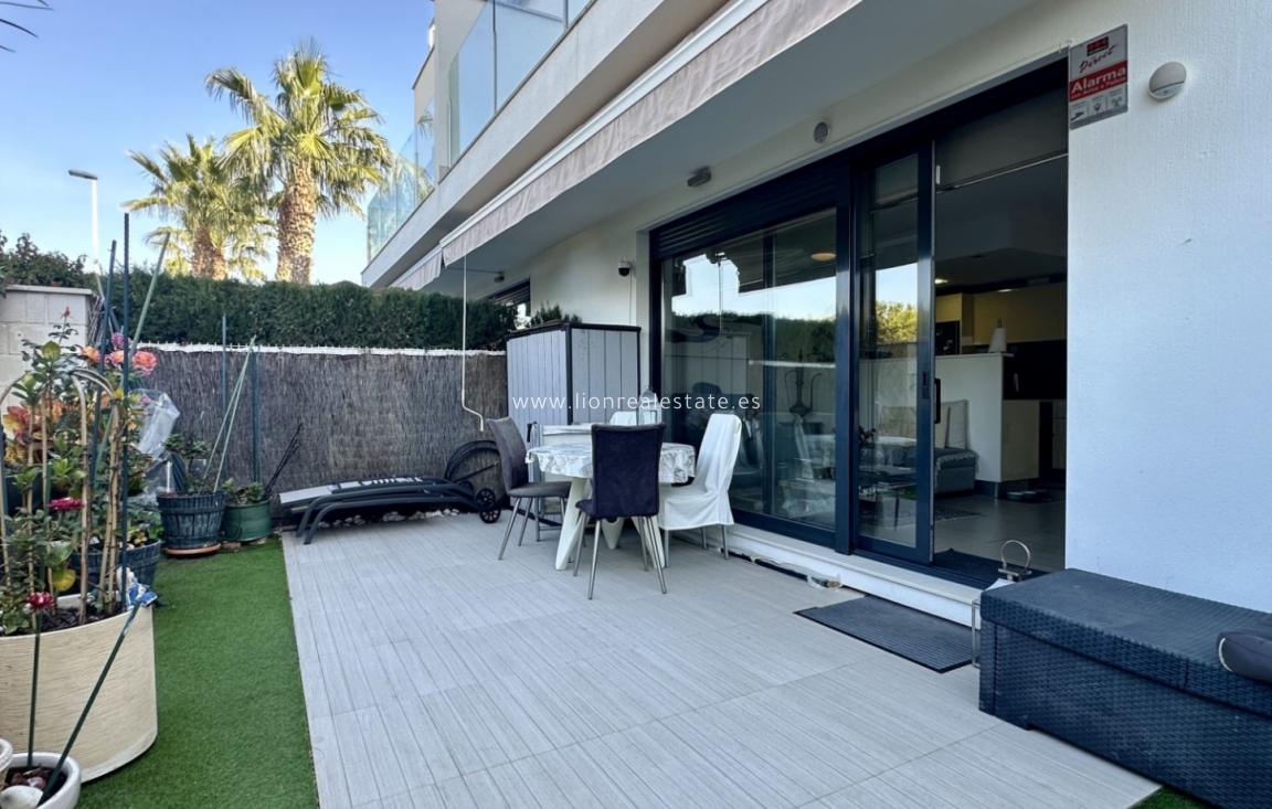 Reventa - Apartamento / piso - Orihuela Costa - Punta Prima