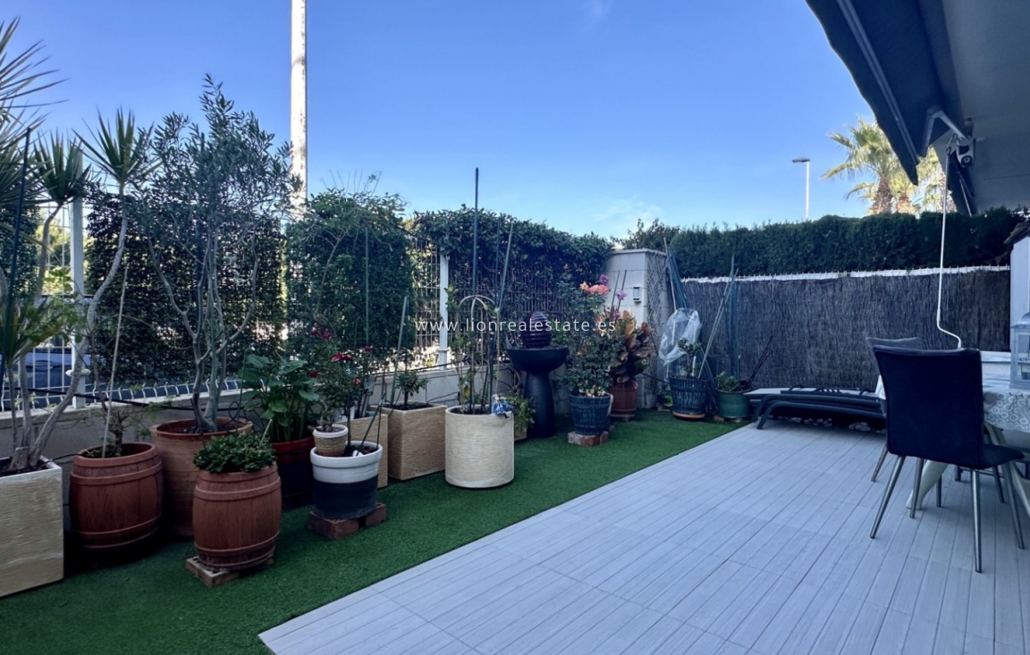 Reventa - Apartamento / piso - Orihuela Costa - Punta Prima