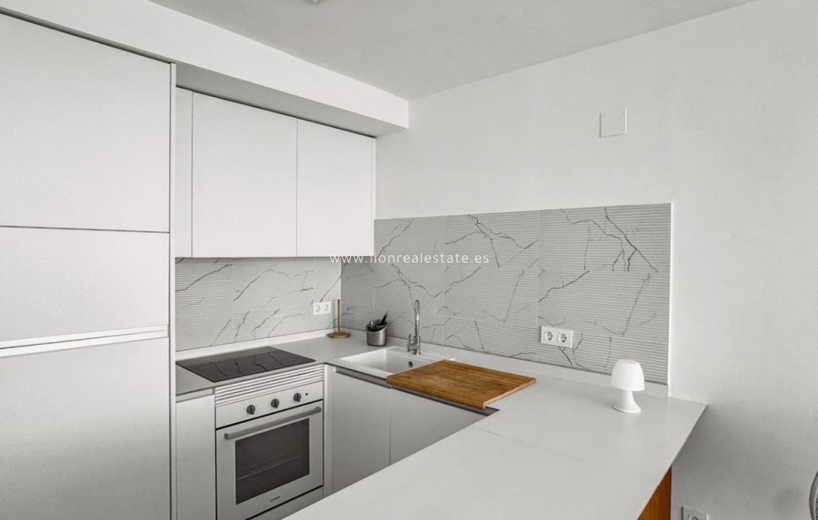 Reventa - Apartamento / piso - Orihuela Costa - Punta Prima