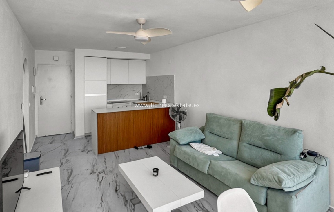 Reventa - Apartamento / piso - Orihuela Costa - Punta Prima