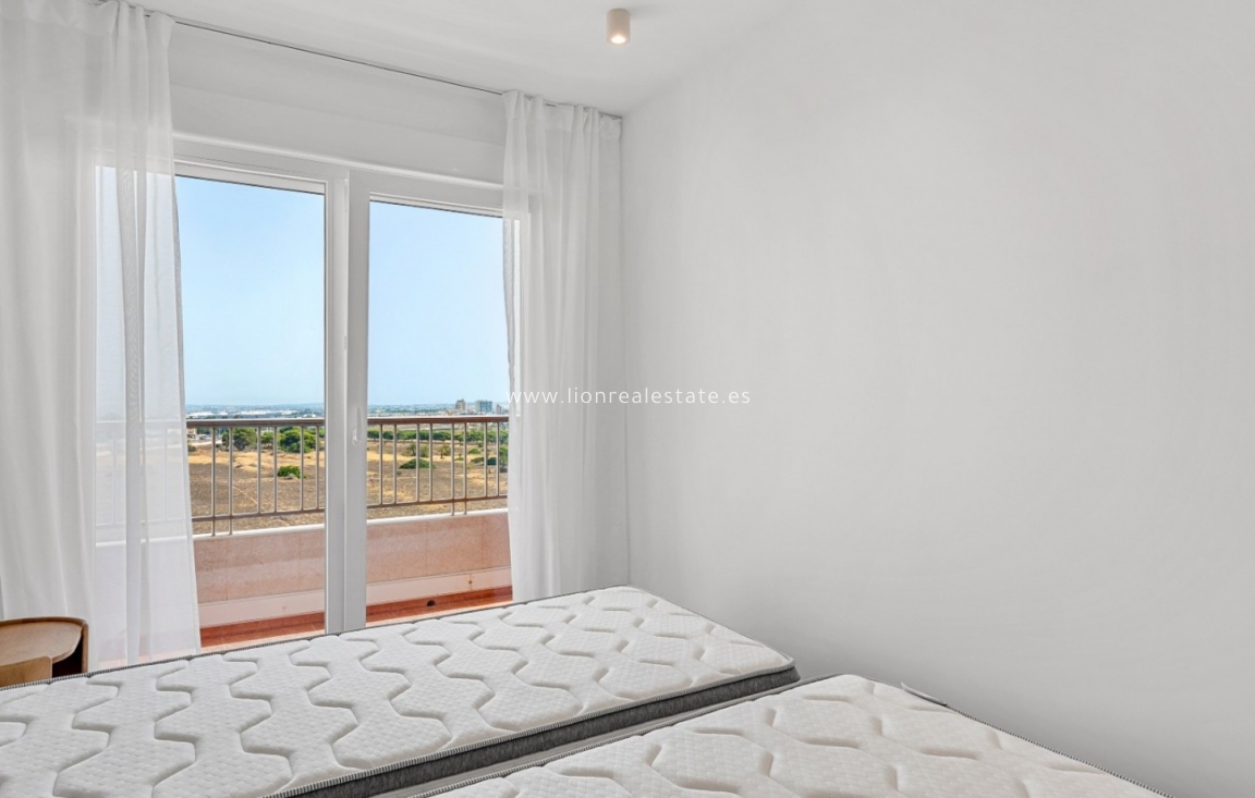 Reventa - Apartamento / piso - Orihuela Costa - Punta Prima