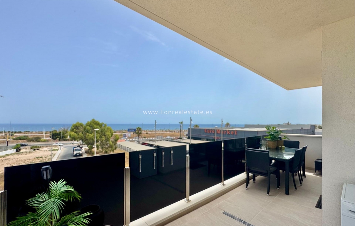 Reventa - Apartamento / piso - Orihuela Costa - Punta Prima