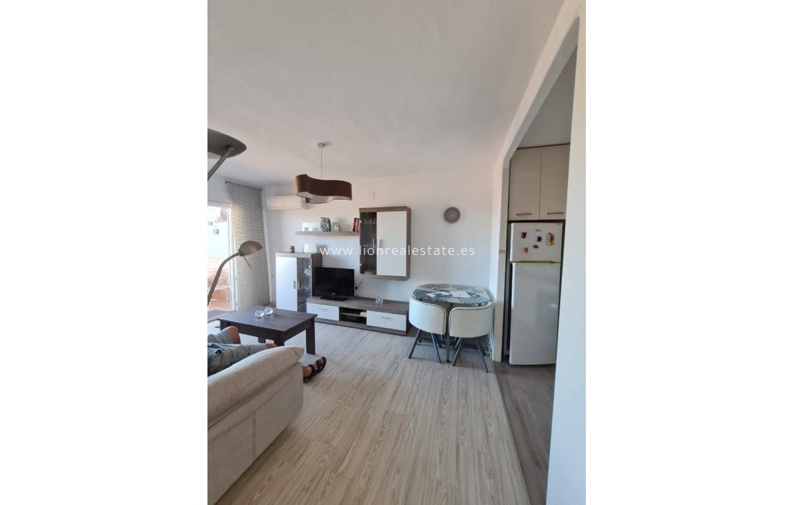 Reventa - Apartamento / piso - Orihuela Costa - Punta Prima