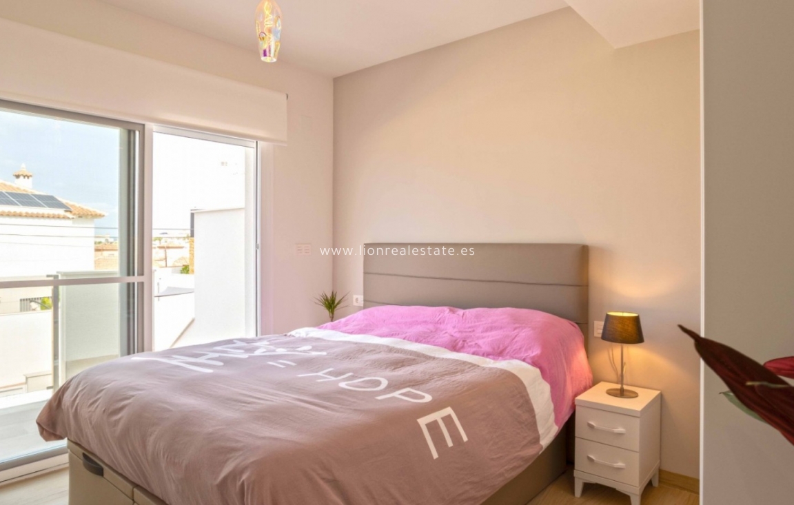 Reventa - Apartamento / piso - Orihuela Costa - Villamartín