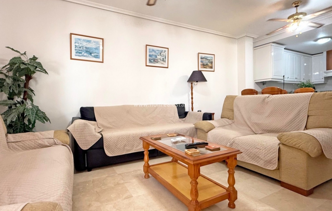 Reventa - Apartamento / piso - Orihuela Costa - Villamartín