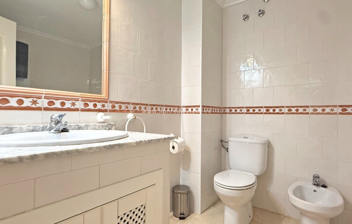 Reventa - Apartamento / piso - Orihuela Costa - Villamartín