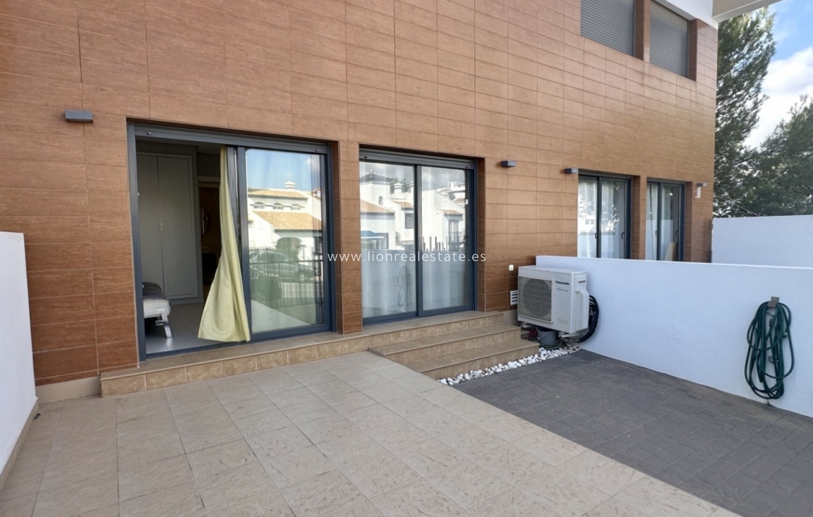 Reventa - Apartamento / piso - Orihuela Costa - Villamartín