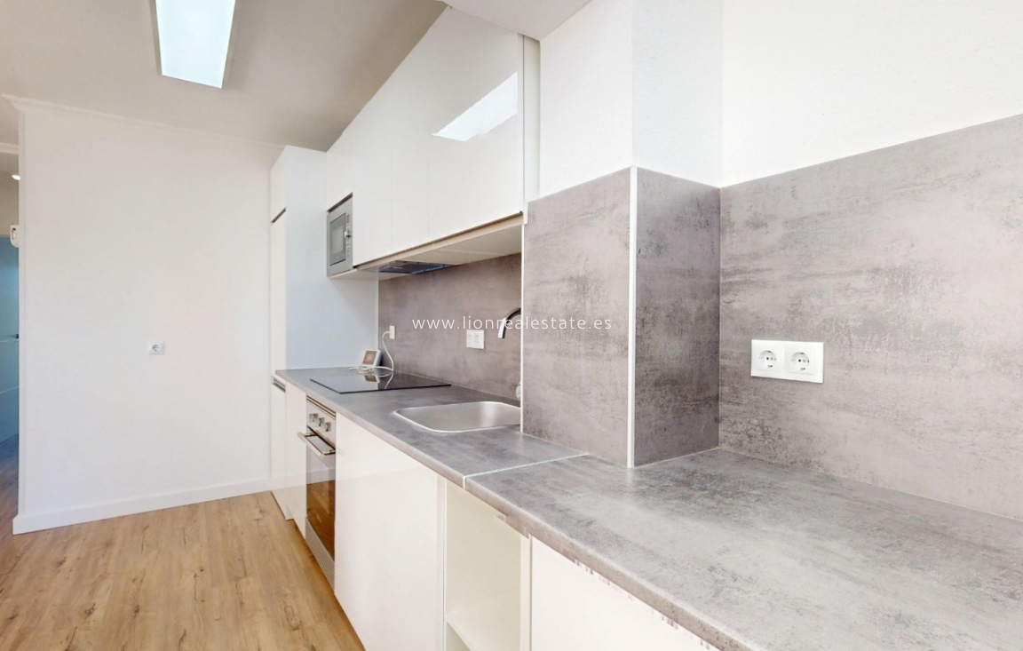 Reventa - Apartamento / piso - Orihuela Costa - Villamartín