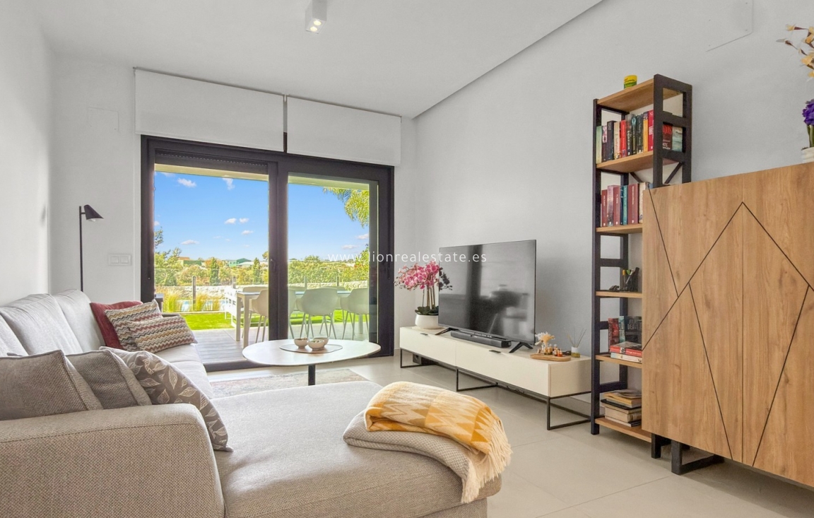 Reventa - Apartamento / piso - Pilar de la Horadada - Lo Romero Golf