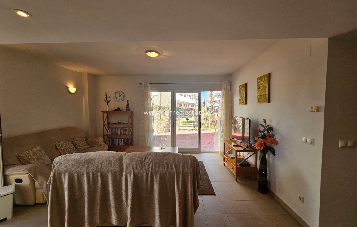 Reventa - Apartamento / piso - Playa Flamenca - El Rincon