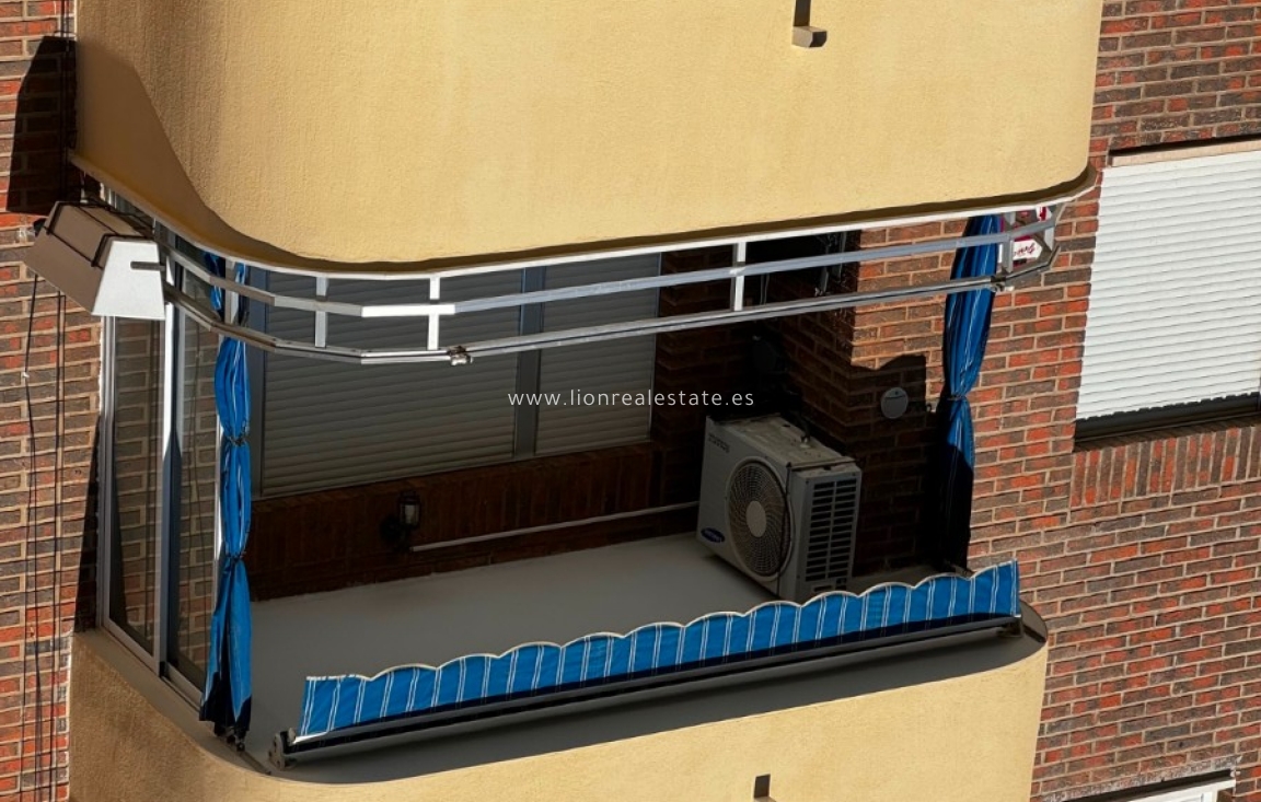 Reventa - Apartamento / piso - Punta Prima