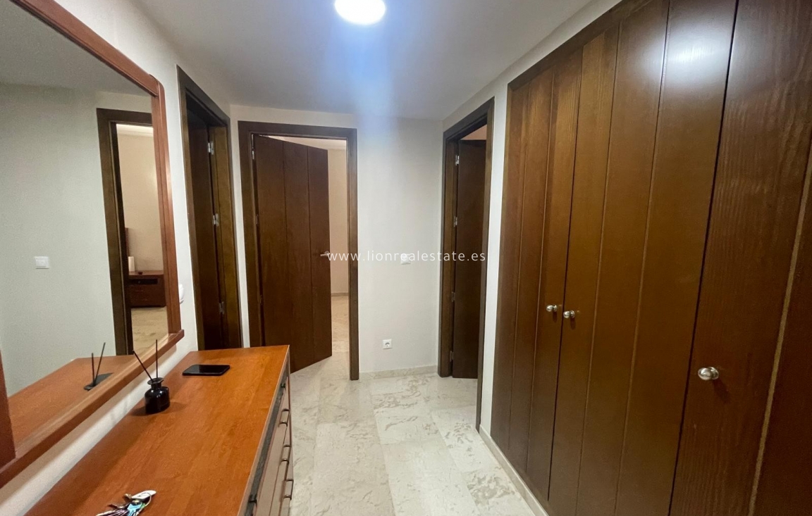 Reventa - Apartamento / piso - Punta Prima