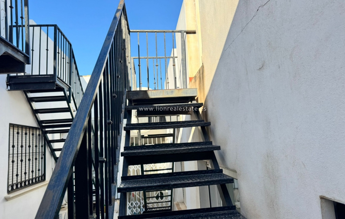 Reventa - Apartamento / piso - Punta Prima