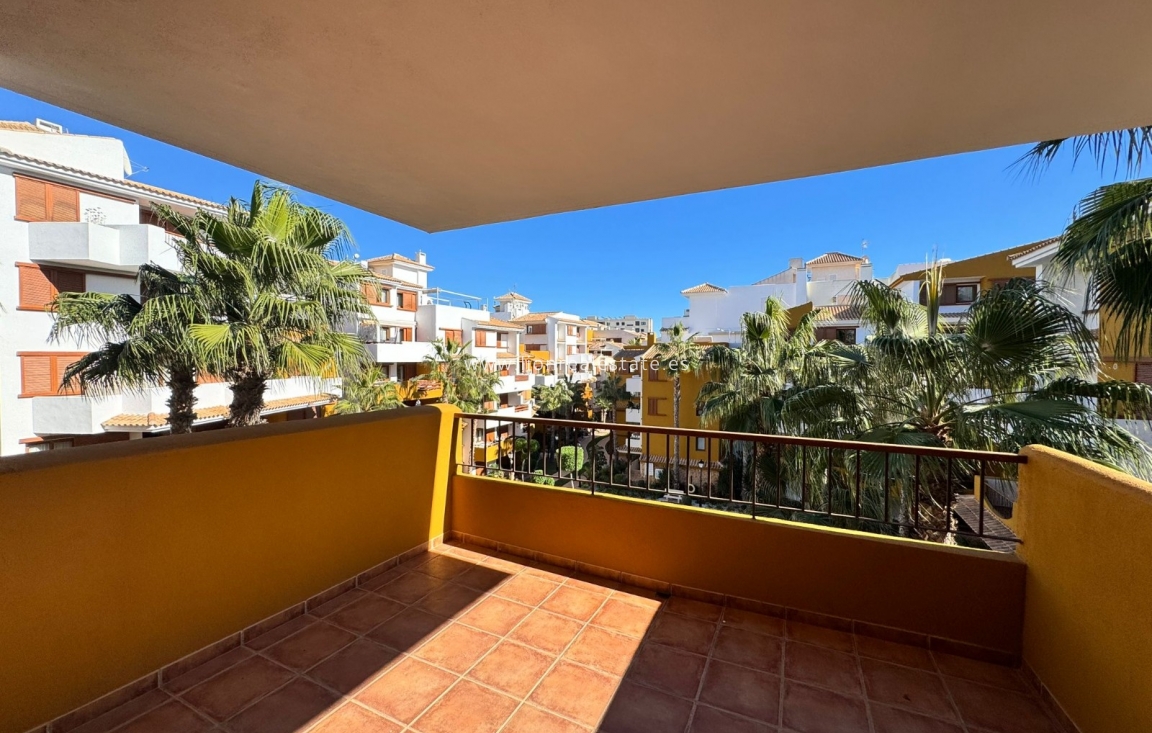 Reventa - Apartamento / piso - Punta Prima
