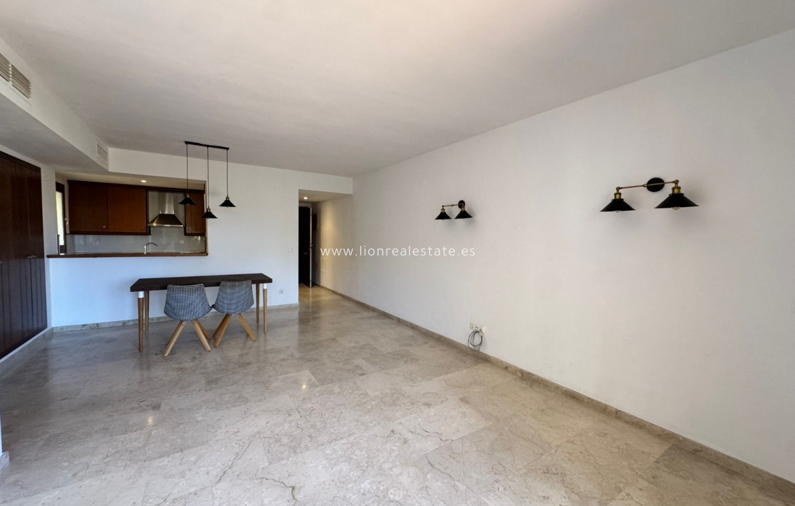 Reventa - Apartamento / piso - Punta Prima