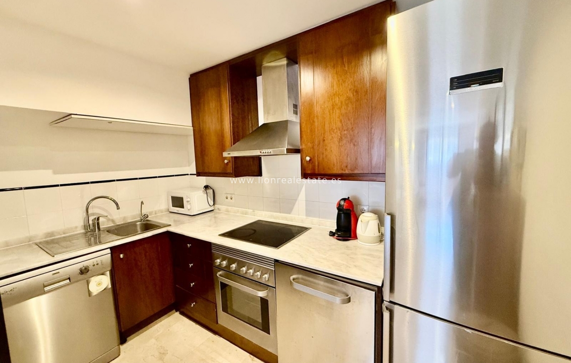 Reventa - Apartamento / piso - Punta Prima