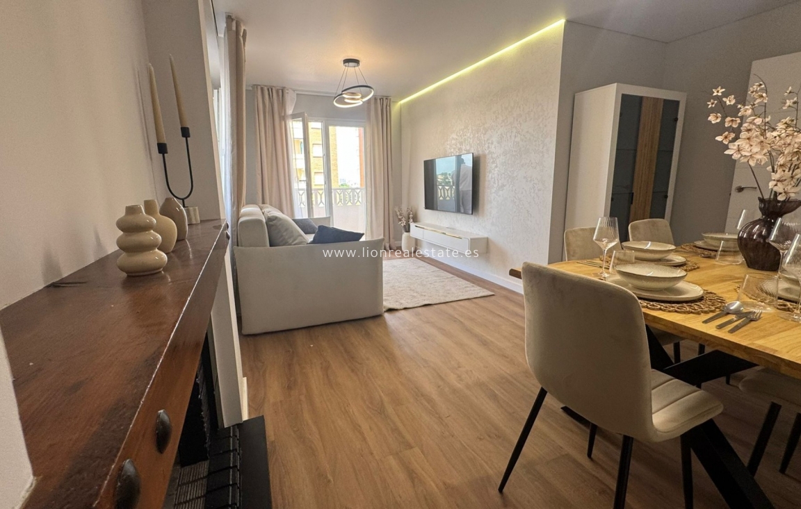 Reventa - Apartamento / piso - Punta Prima