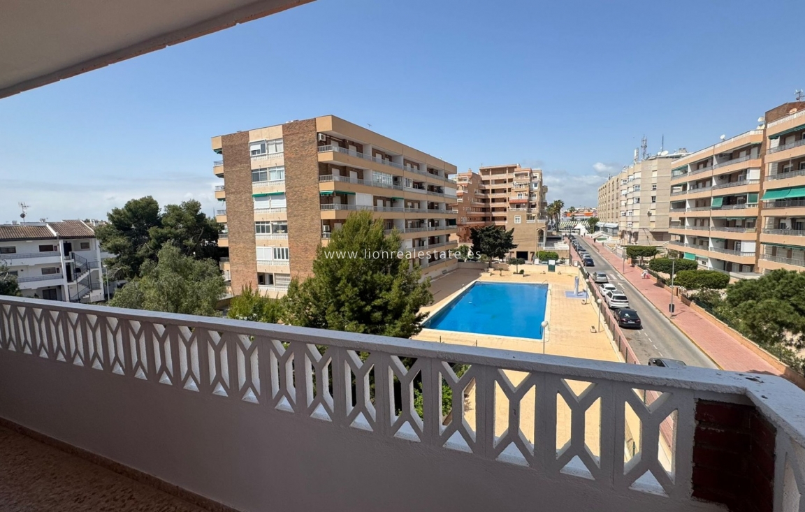 Reventa - Apartamento / piso - Punta Prima