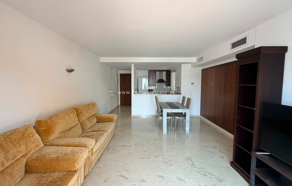 Reventa - Apartamento / piso - Punta Prima