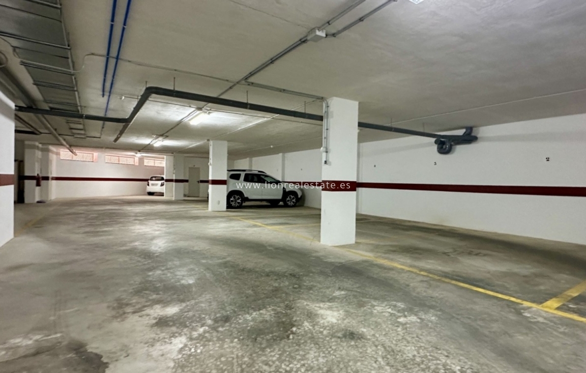 Reventa - Apartamento / piso - San Miguel de Salinas