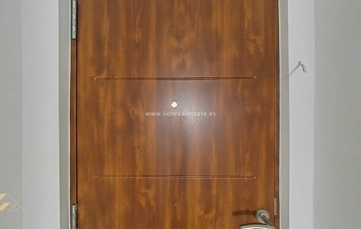 Reventa - Apartamento / piso - San Pedro del Pinatar - Lo pagan