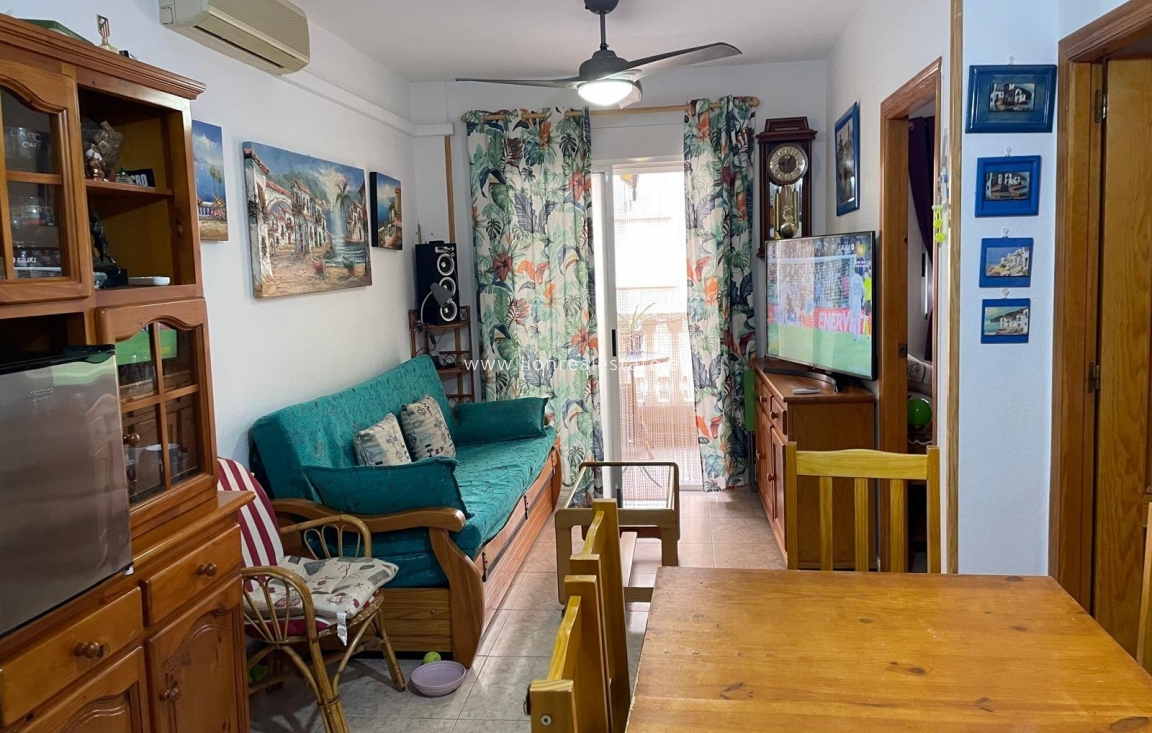 Reventa - Apartamento / piso - Torrevieja - Centro