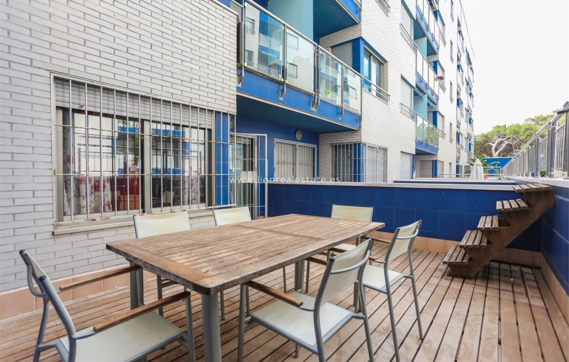 Reventa - Apartamento / piso - Torrevieja - Centro