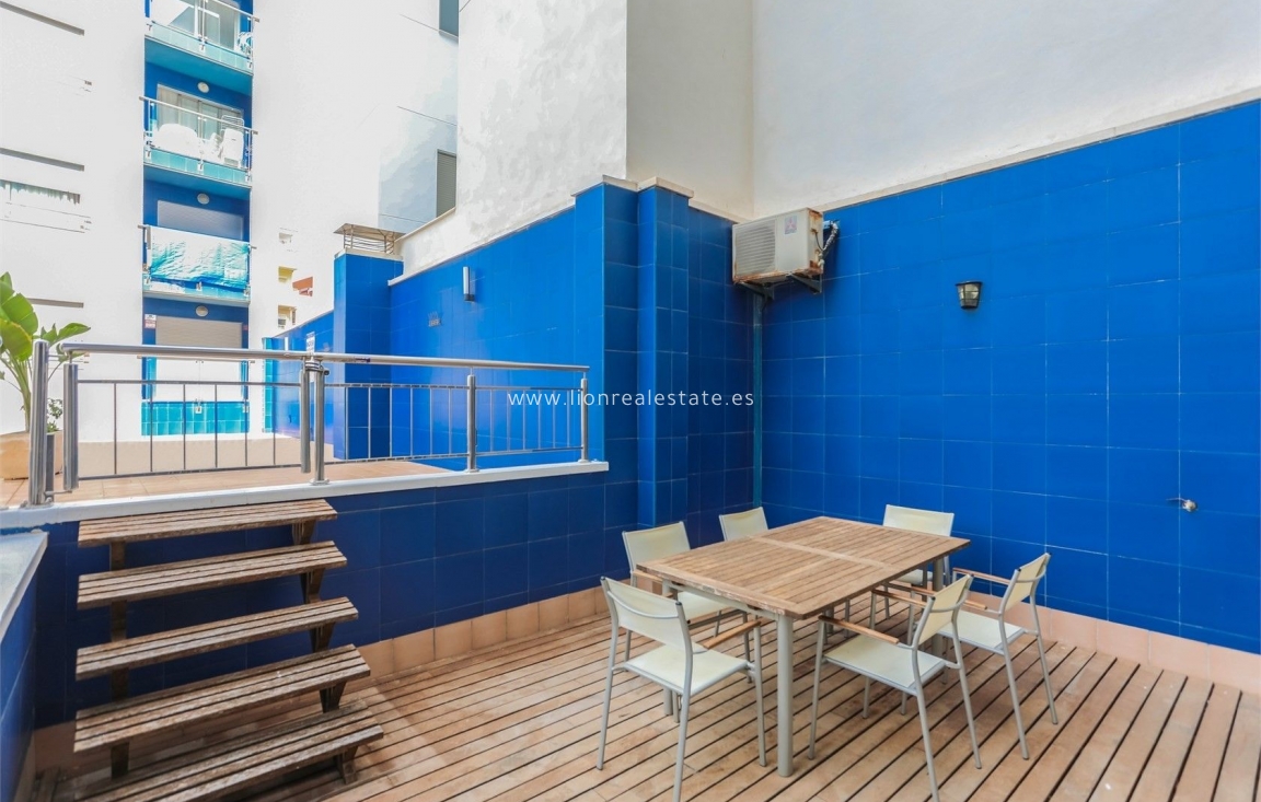 Reventa - Apartamento / piso - Torrevieja - Centro