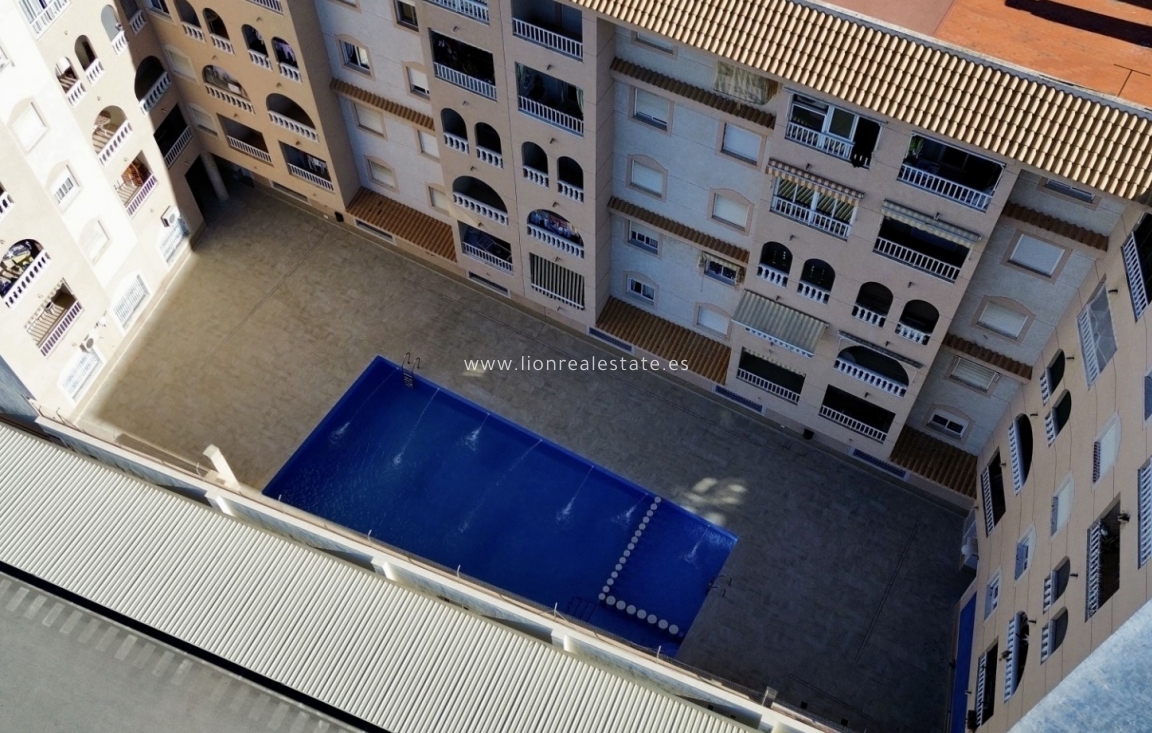 Reventa - Apartamento / piso - Torrevieja - El Molino