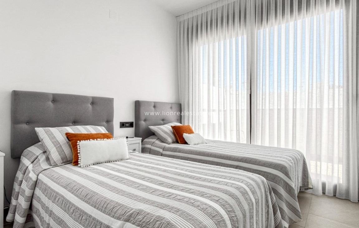 Reventa - Apartamento / piso - Torrevieja - Los Balcones - Los Altos del Edén