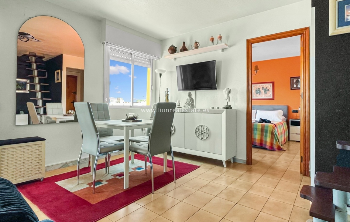 Reventa - Apartamento / piso - Torrevieja - Mar Azul