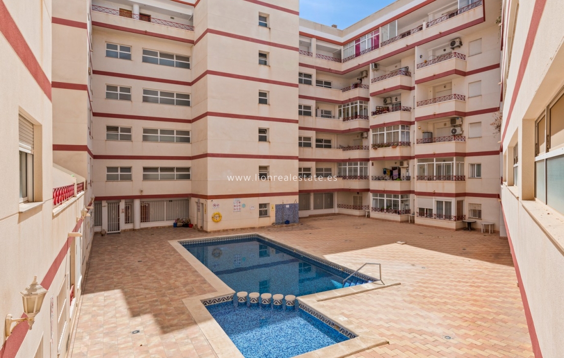 Reventa - Apartamento / piso - Torrevieja - Parque de las Naciones
