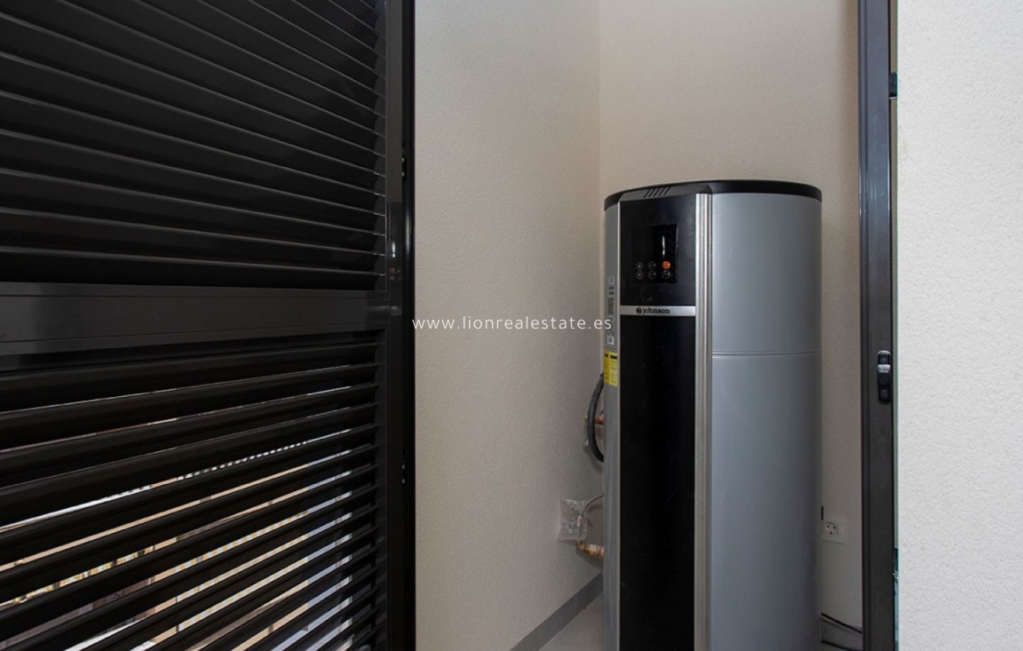 Reventa - Apartamento / piso - Torrevieja - Playa del Cura