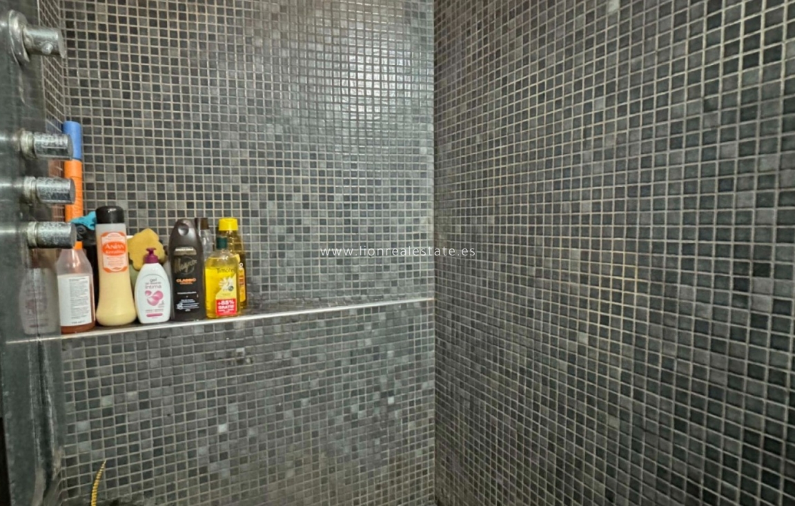 Reventa - Apartamento / piso - Torrevieja - Playa del Cura