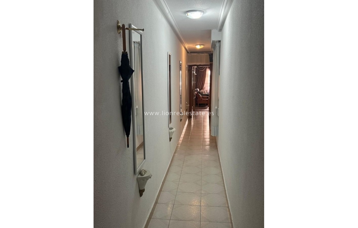 Reventa - Apartamento / piso - Torrevieja - Playa del cura