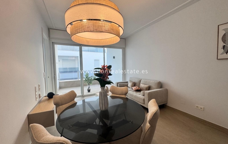 Reventa - Apartamento / piso - Torrevieja - Playa Los Locos