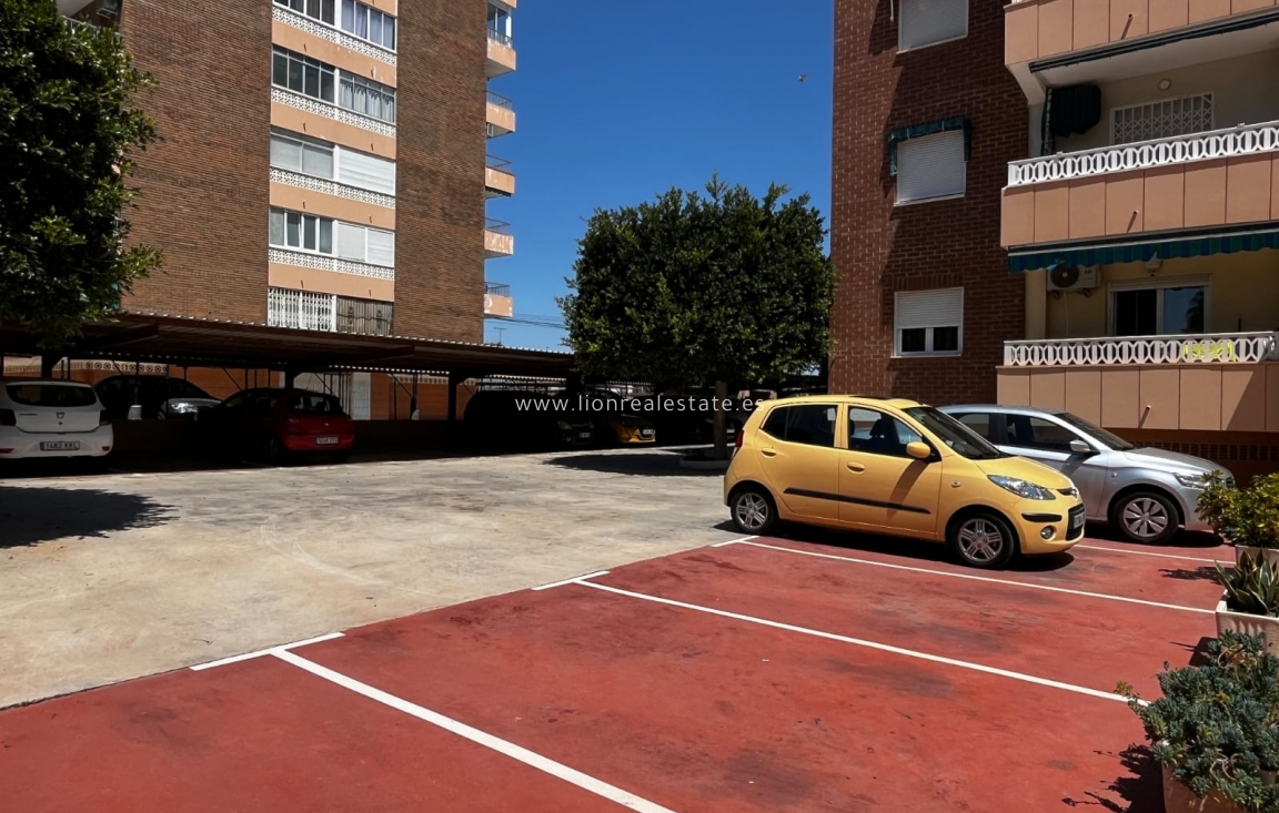 Reventa - Apartamento / piso - Torrevieja - Punta Prima