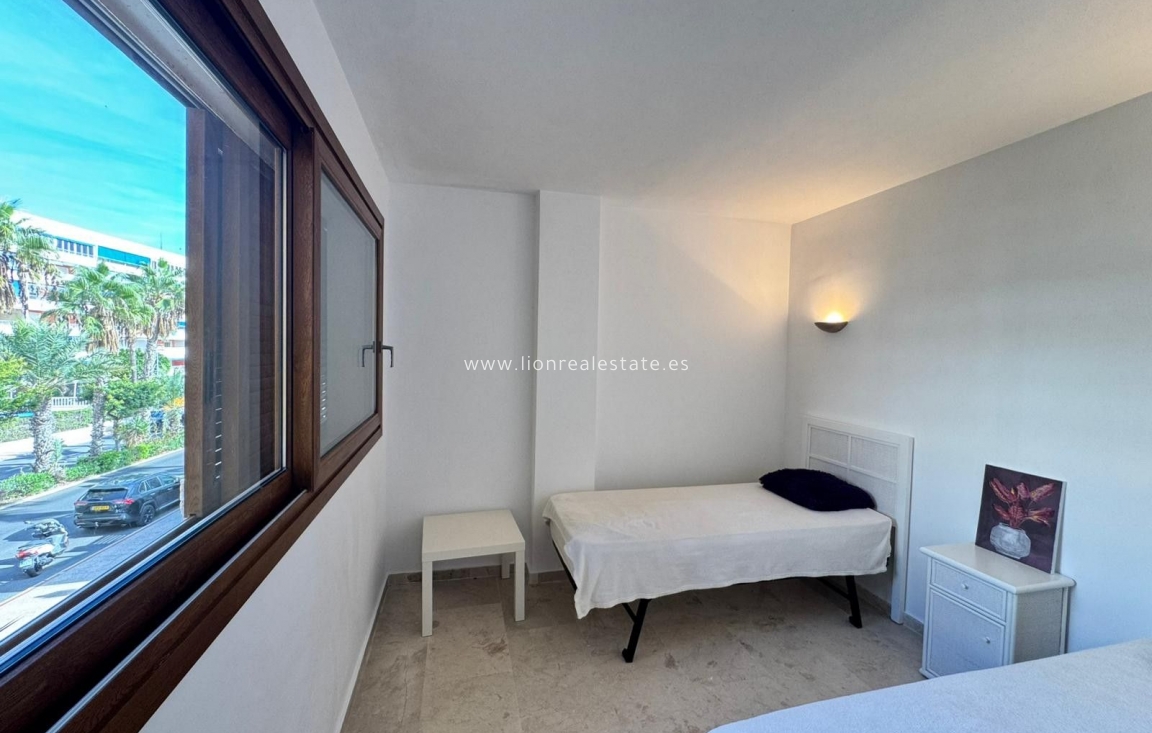 Reventa - Apartamento / piso - Torrevieja - Punta Prima