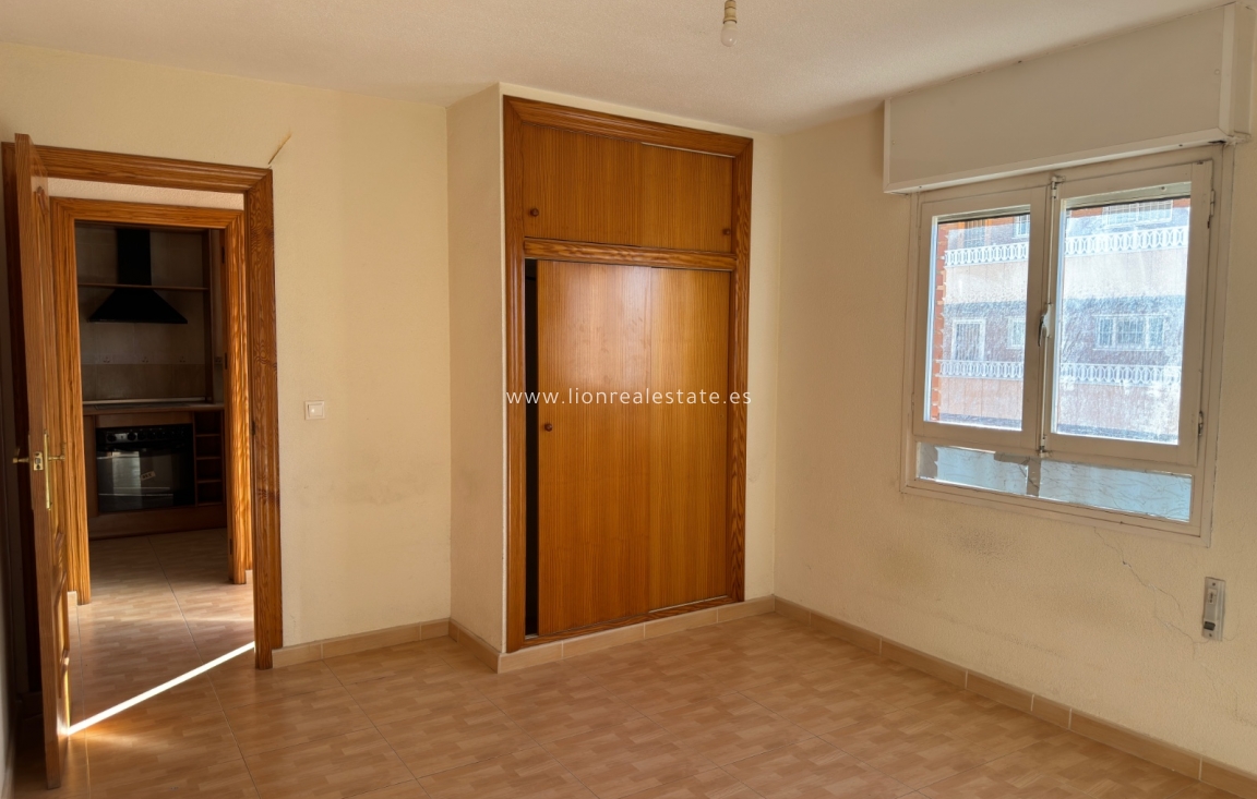 Reventa - Apartamento / piso - Torrevieja - Punta Prima