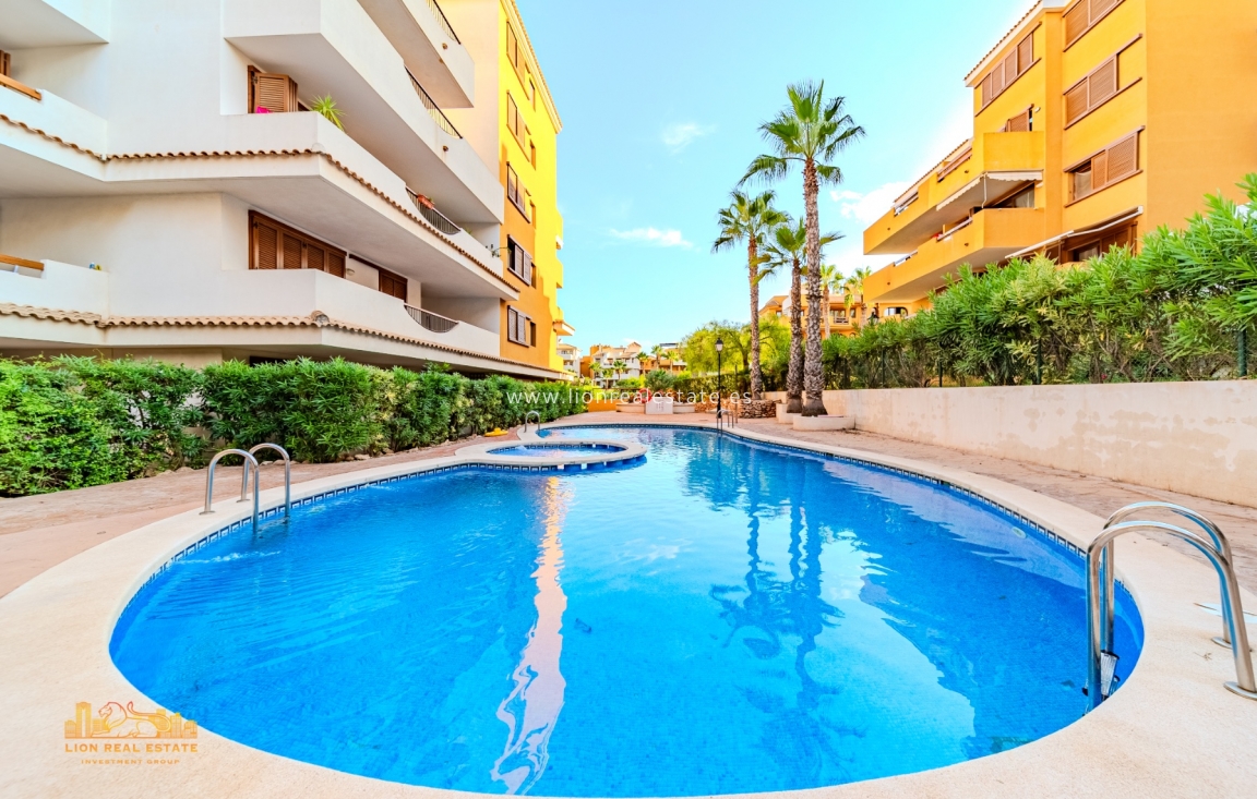 Reventa - Apartamento / piso - Torrevieja - Punta Prima