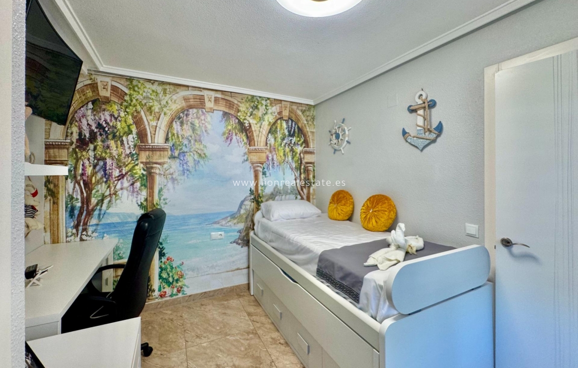 Reventa - Apartamento / piso - Torrevieja - Torre la mata