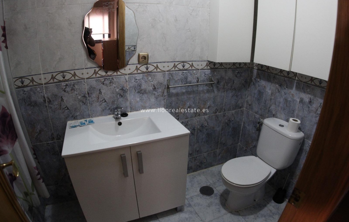Reventa - Apartamento / piso - Torrevieja - torrevieja