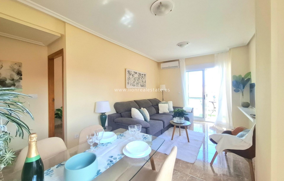 Reventa - Apartamento / piso - Torrevieja - torrevieja