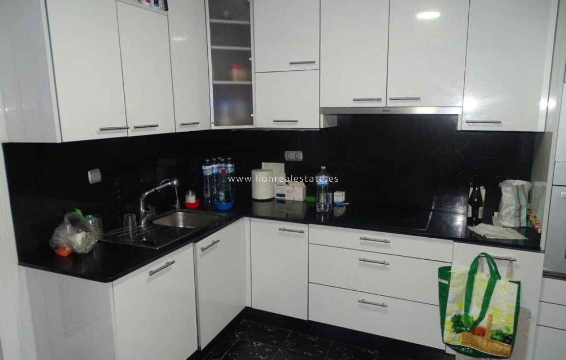 Reventa - Apartamento / piso - Torrevieja